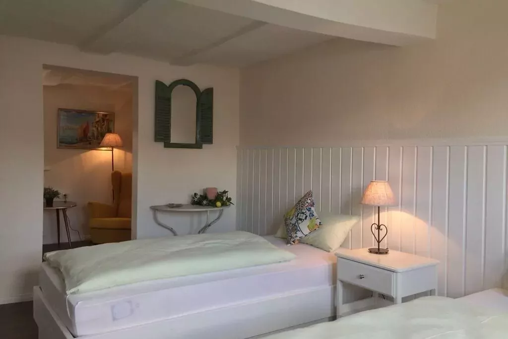 202351-Schlafzimmer