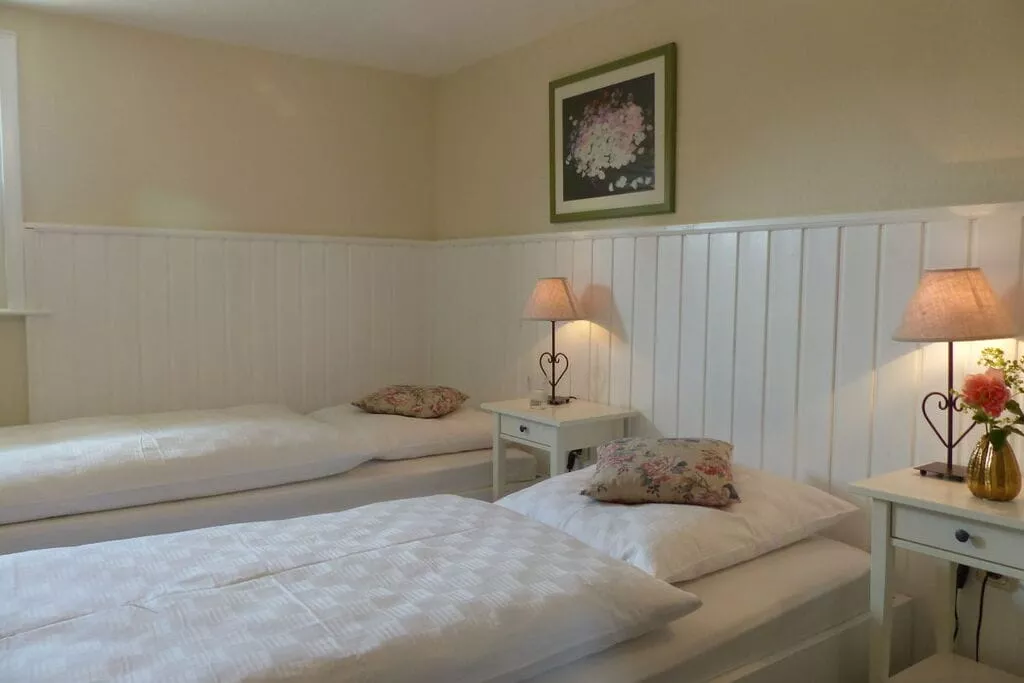 202351-Schlafzimmer