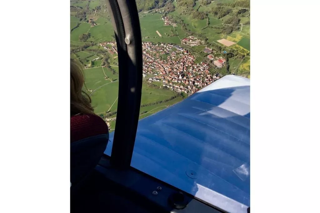 228974-View