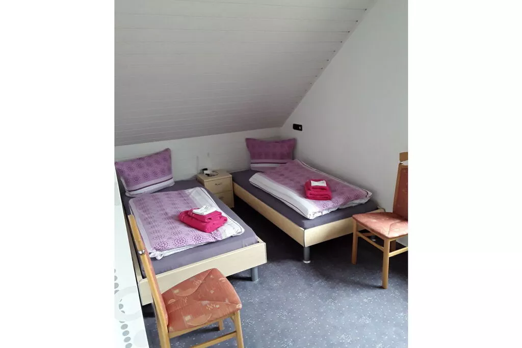 186311-Schlafzimmer