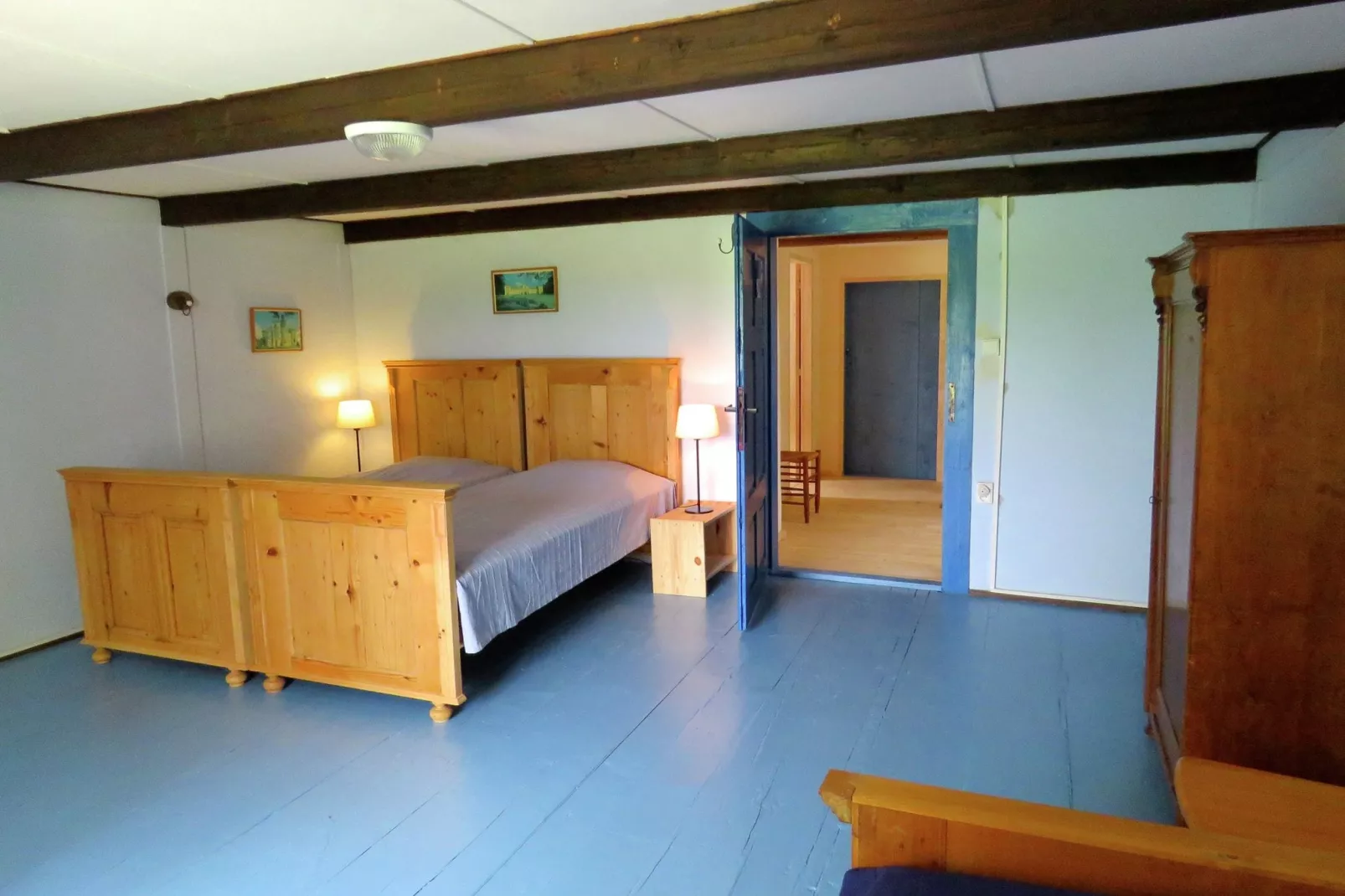 Lipa-Bedroom