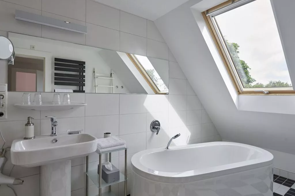 201433-Bathroom