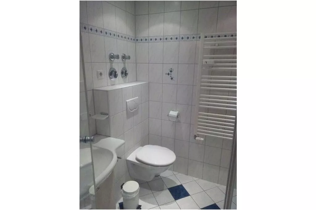 215708-Nicht getaggt
