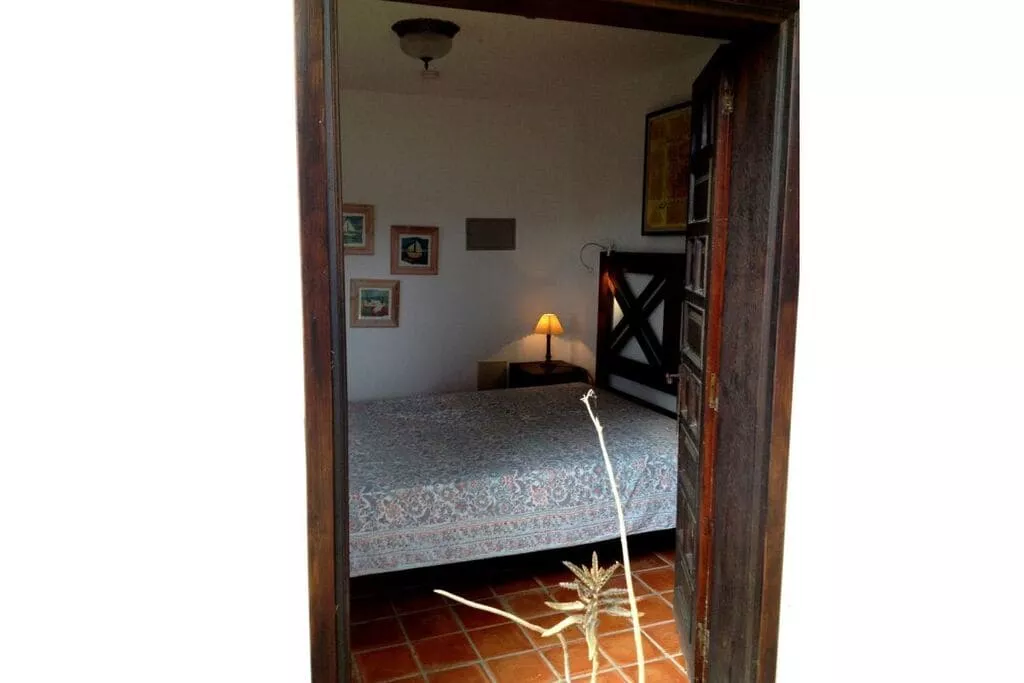 234044-Bedroom