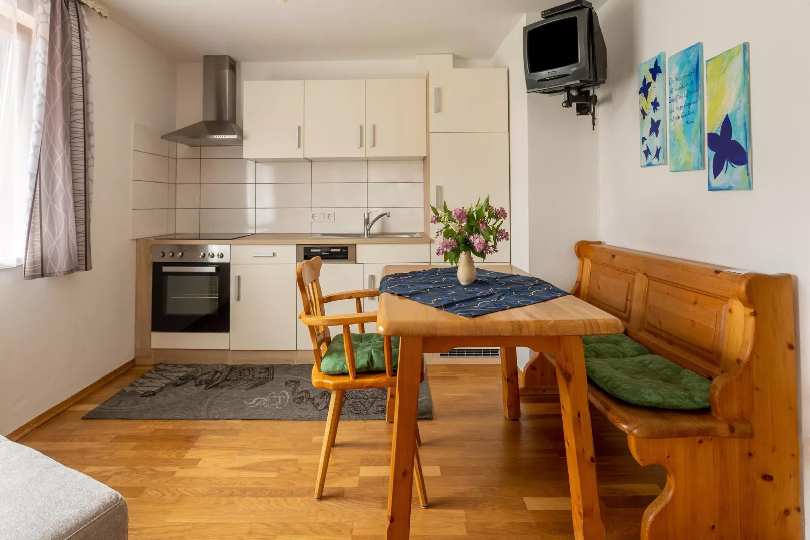 Apartment Tröpolach EG-Kitchen