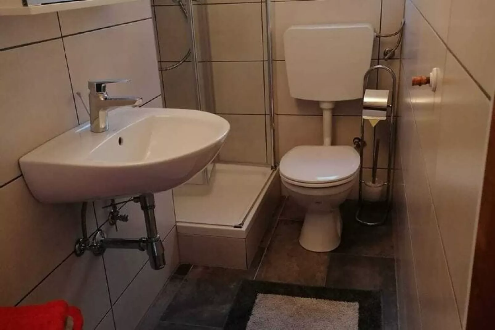 Apartment Tröpolach EG-Bathroom