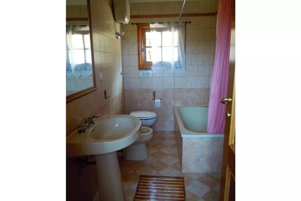 216845-Bathroom