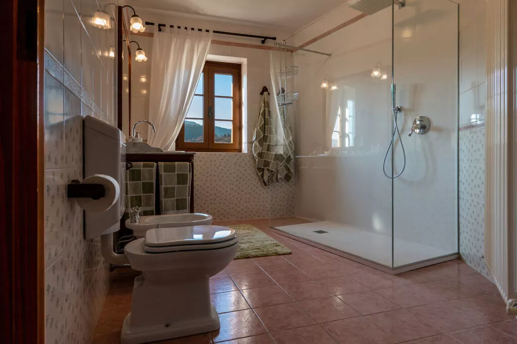 233369-Bathroom