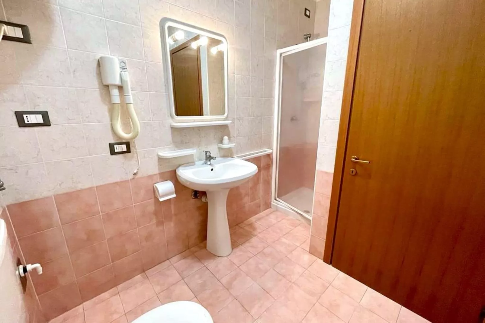 Tamerici A/15-Bathroom