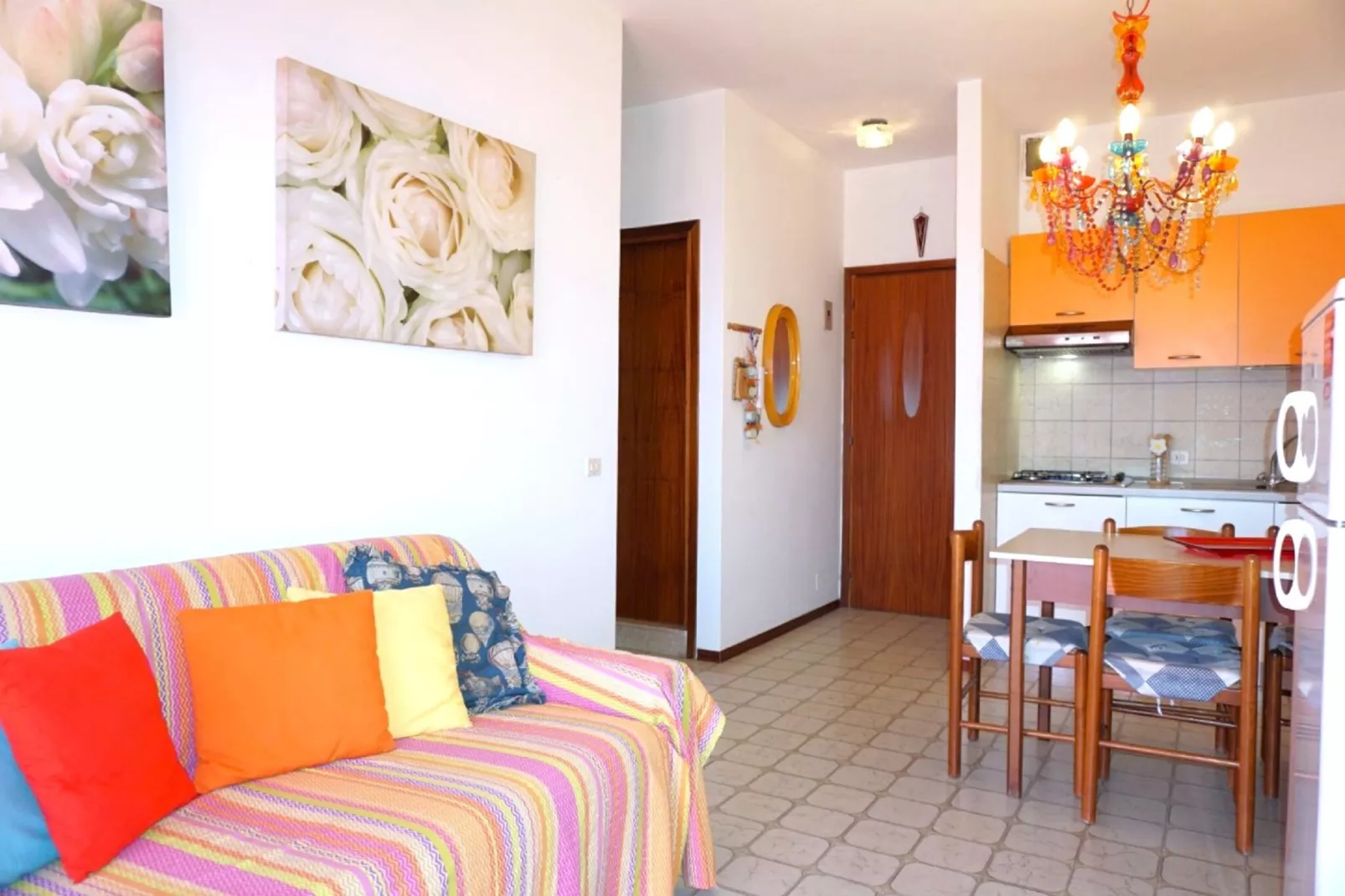 Caravella 75-Kitchen