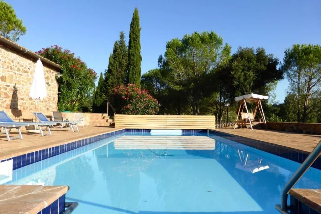 217941-Piscine
