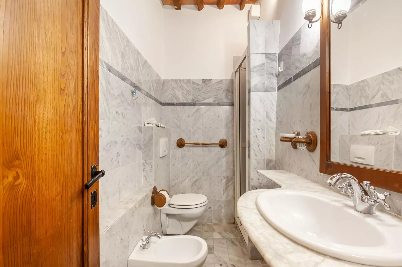 Istrice-Bathroom