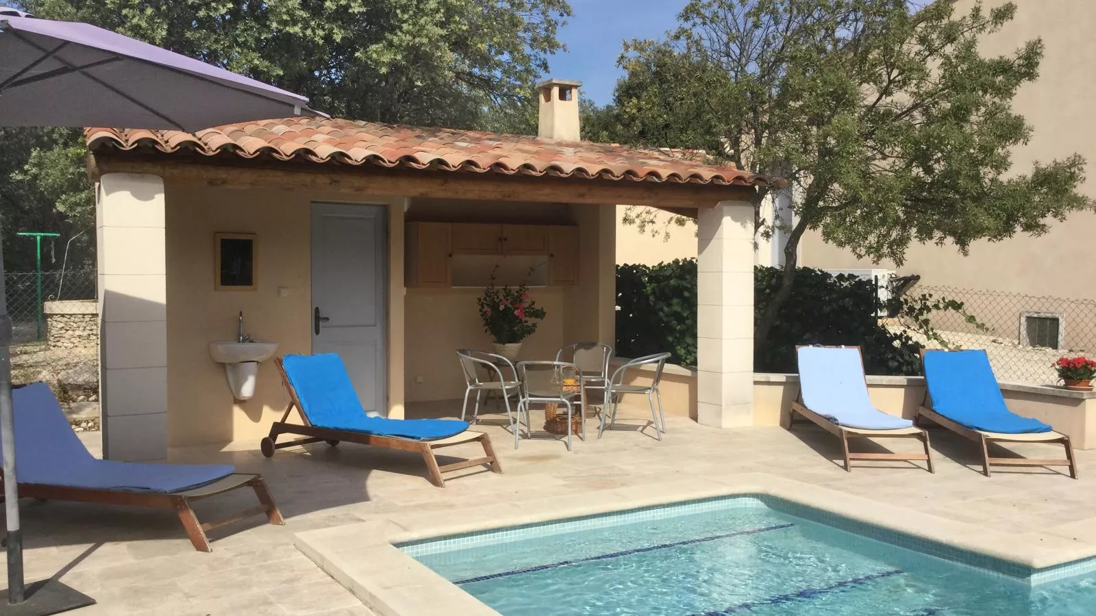 La Cadeline-Pool