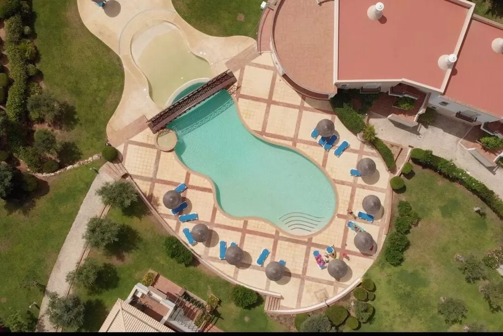 208769-Pool