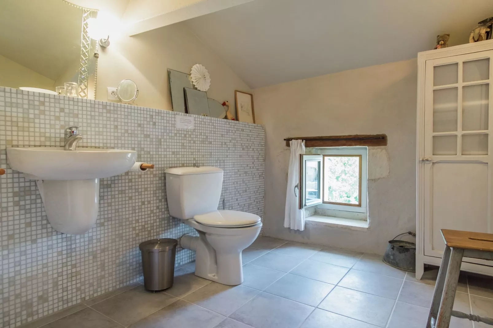 Maison de vacances Sossay-Salle de bain