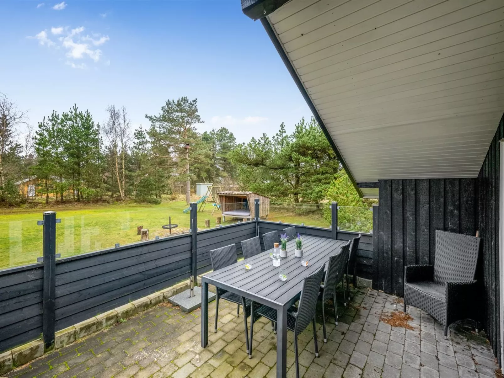 "Orm" - 2.3km from the sea-Outside
