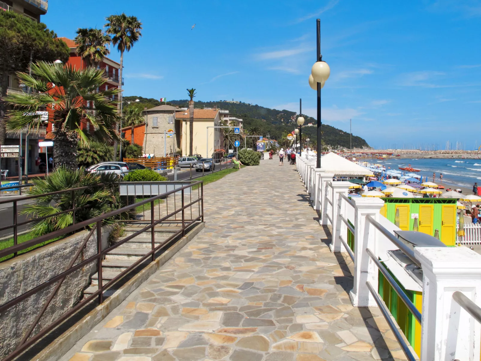 Corner near the Sea-Area