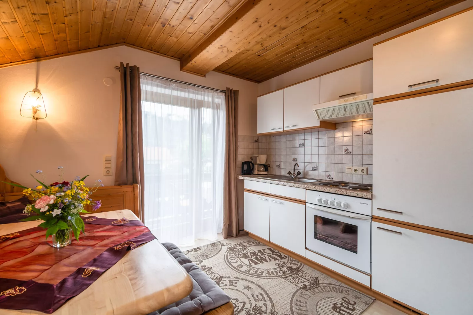 Apartment Tröpolach OG-Küche