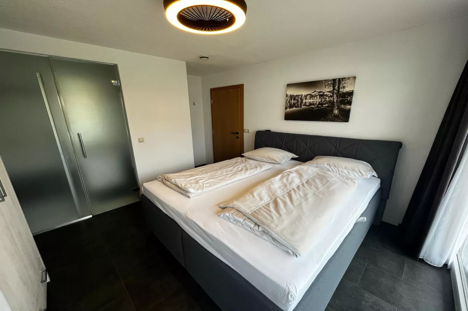 Apartment Berghof Ski-in & Ski-out-Bedroom