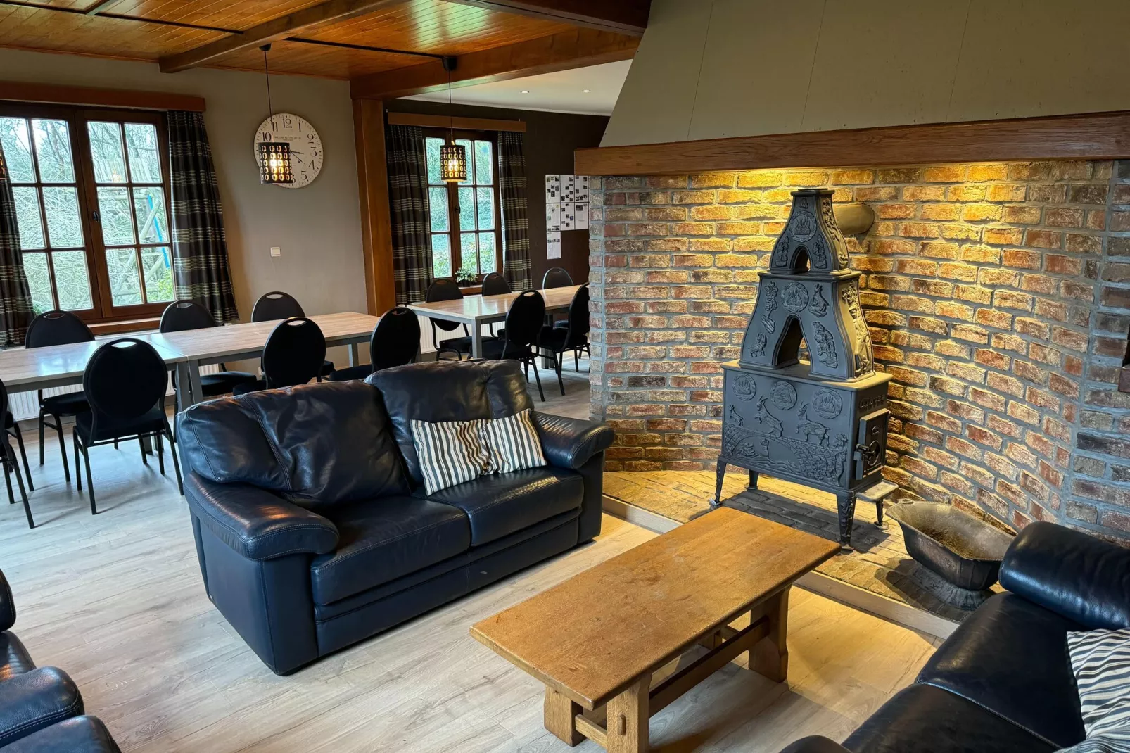 Le Bastillon-Living room