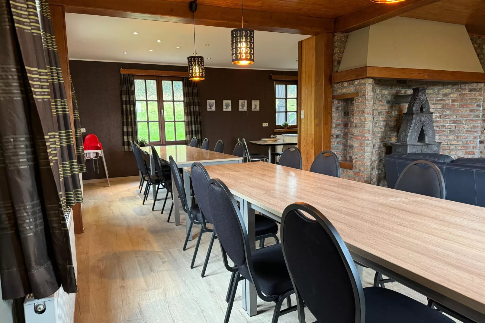 Le Bastillon-Dining room