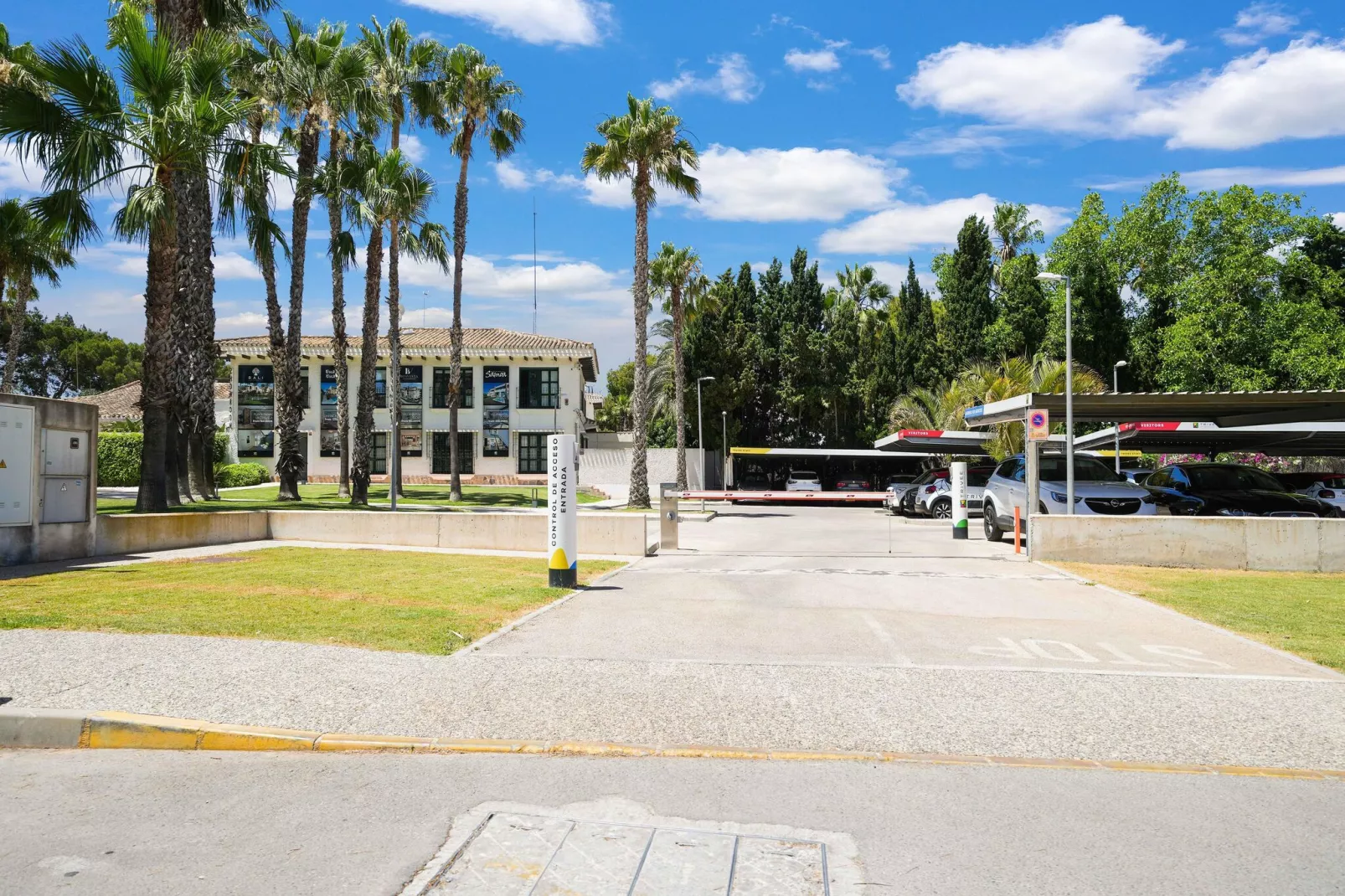 La Plaza de Villamartin-Gebiete Sommer 1 km