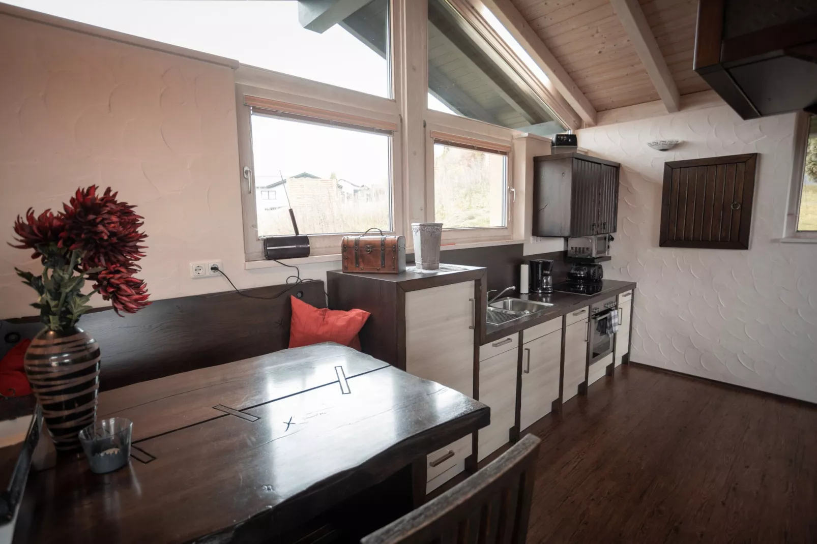 Holiday home with sauna in Viechtach-Kitchen