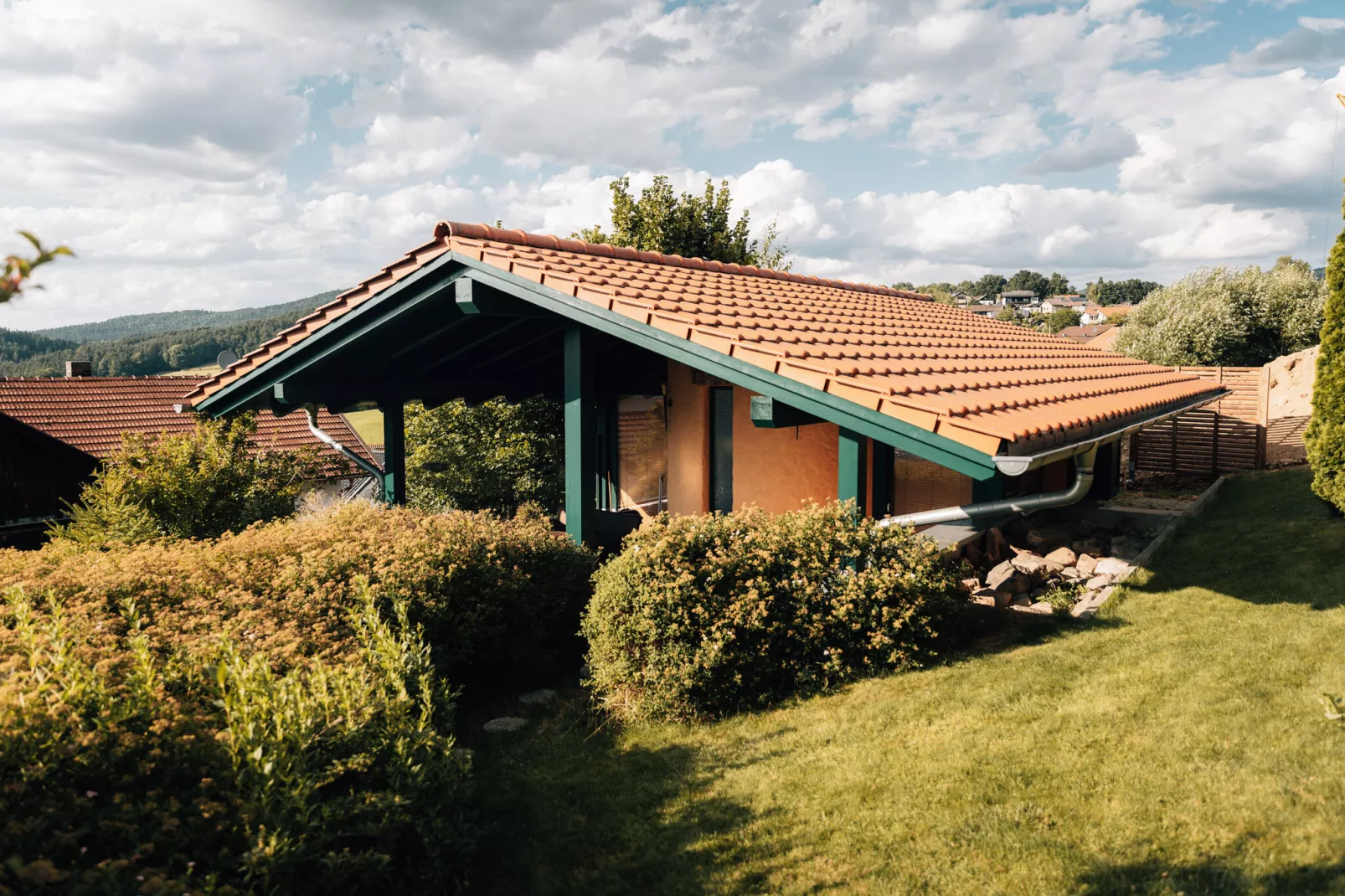 Holiday home with sauna in Viechtach-Exterior summer