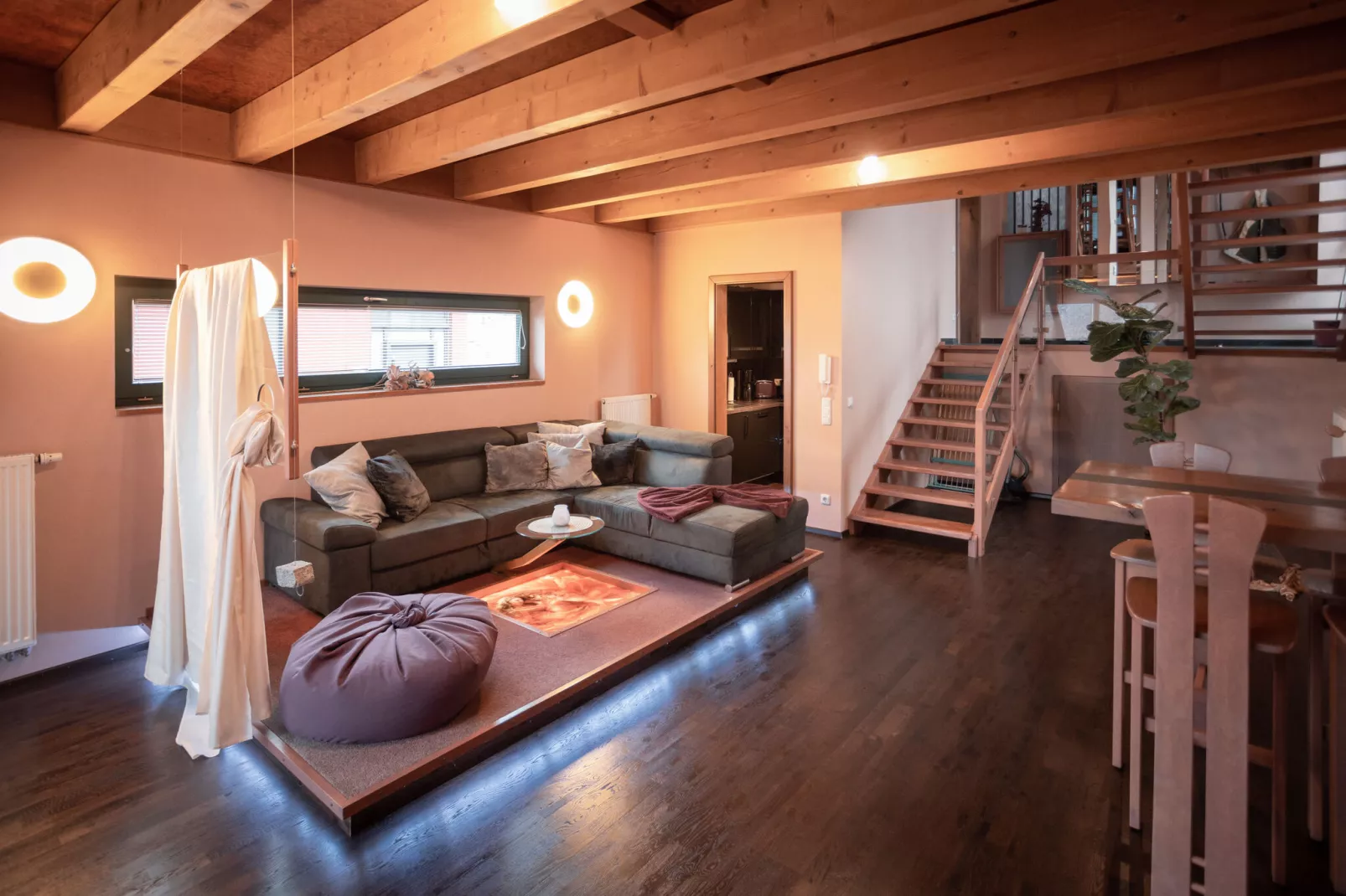 Holiday home with sauna in the Bavarian Forest-Living room