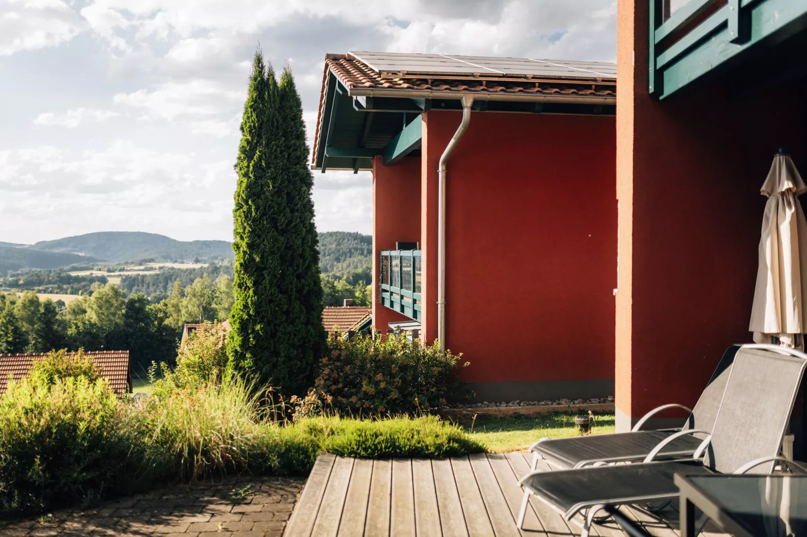 Holiday home with sauna in the Bavarian Forest-Terrace balcony