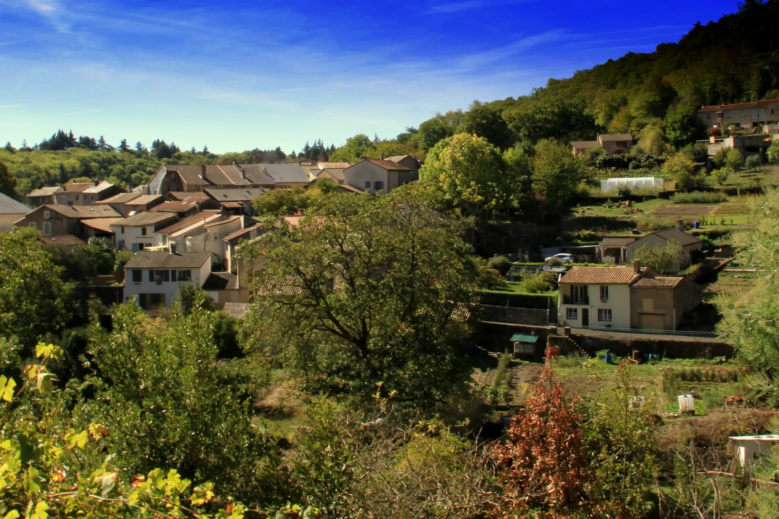 Holiday home with pool in Cuxac-Cabardès-Areas summer 1km