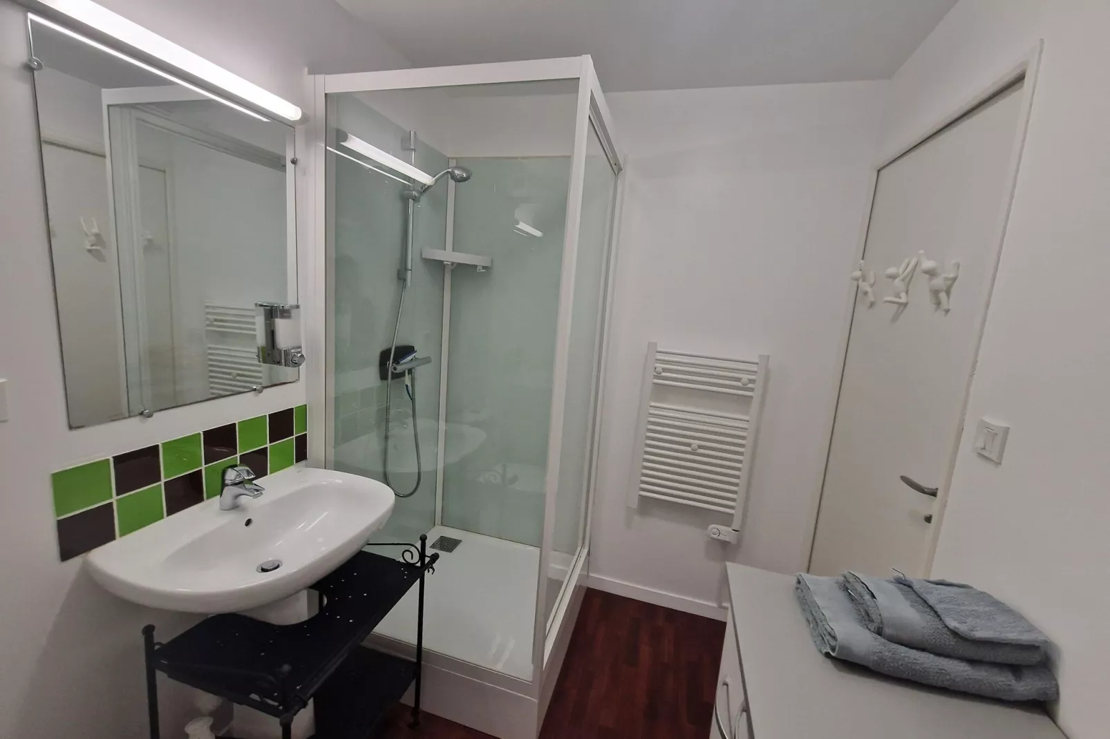 Appartement Saint-Cast-le-Guildo-Bathroom