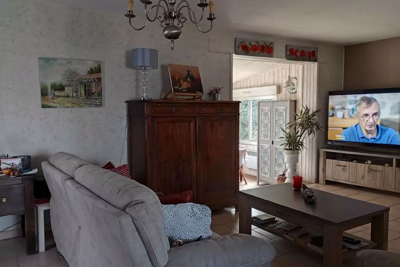 La Périgourdine-Living room