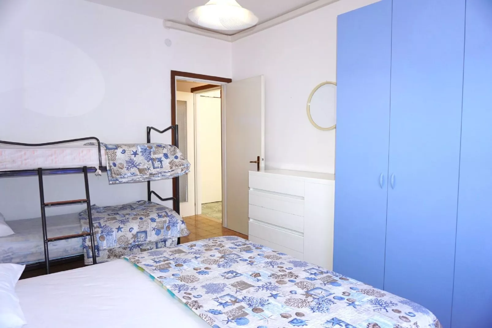 RAFFAELLO 1 19 B6-Schlafzimmer