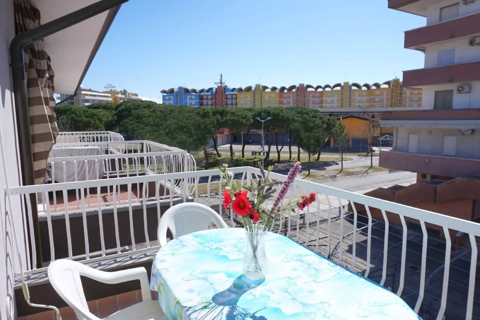 RAFFAELLO 1 19 B6-Terrassenbalkon