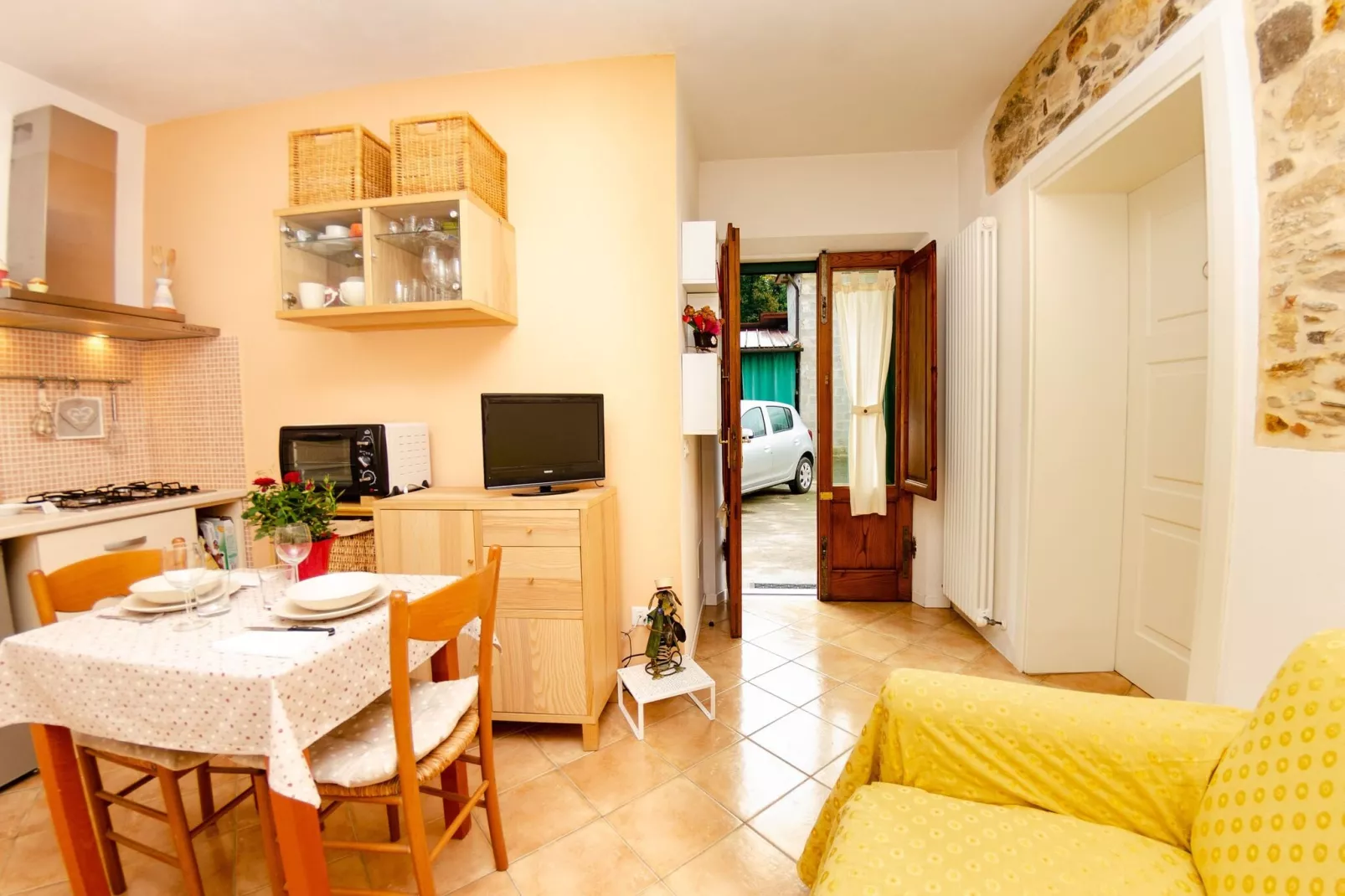 Piccola Margherita-Living room