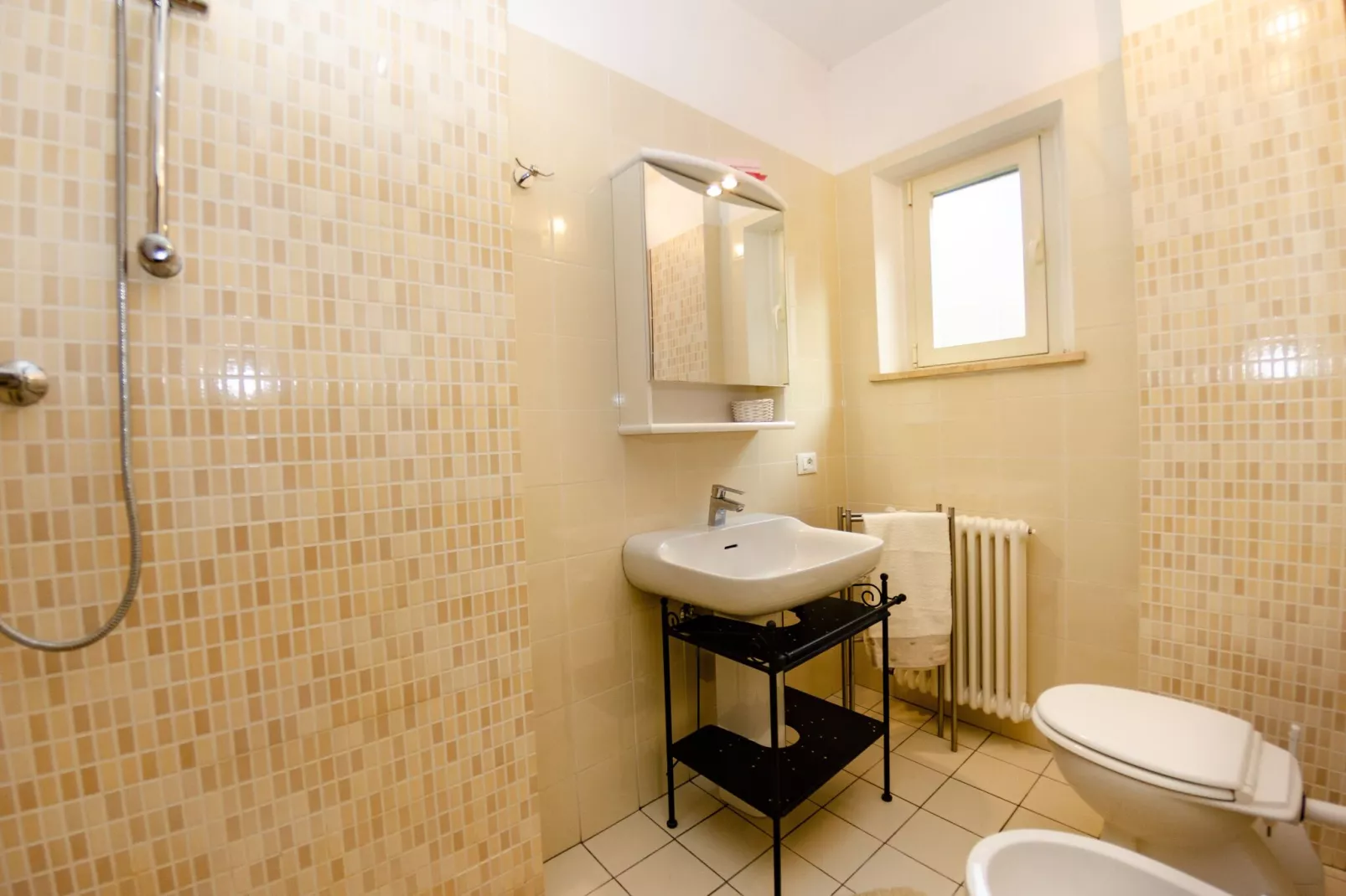 Piccola Margherita-Bathroom