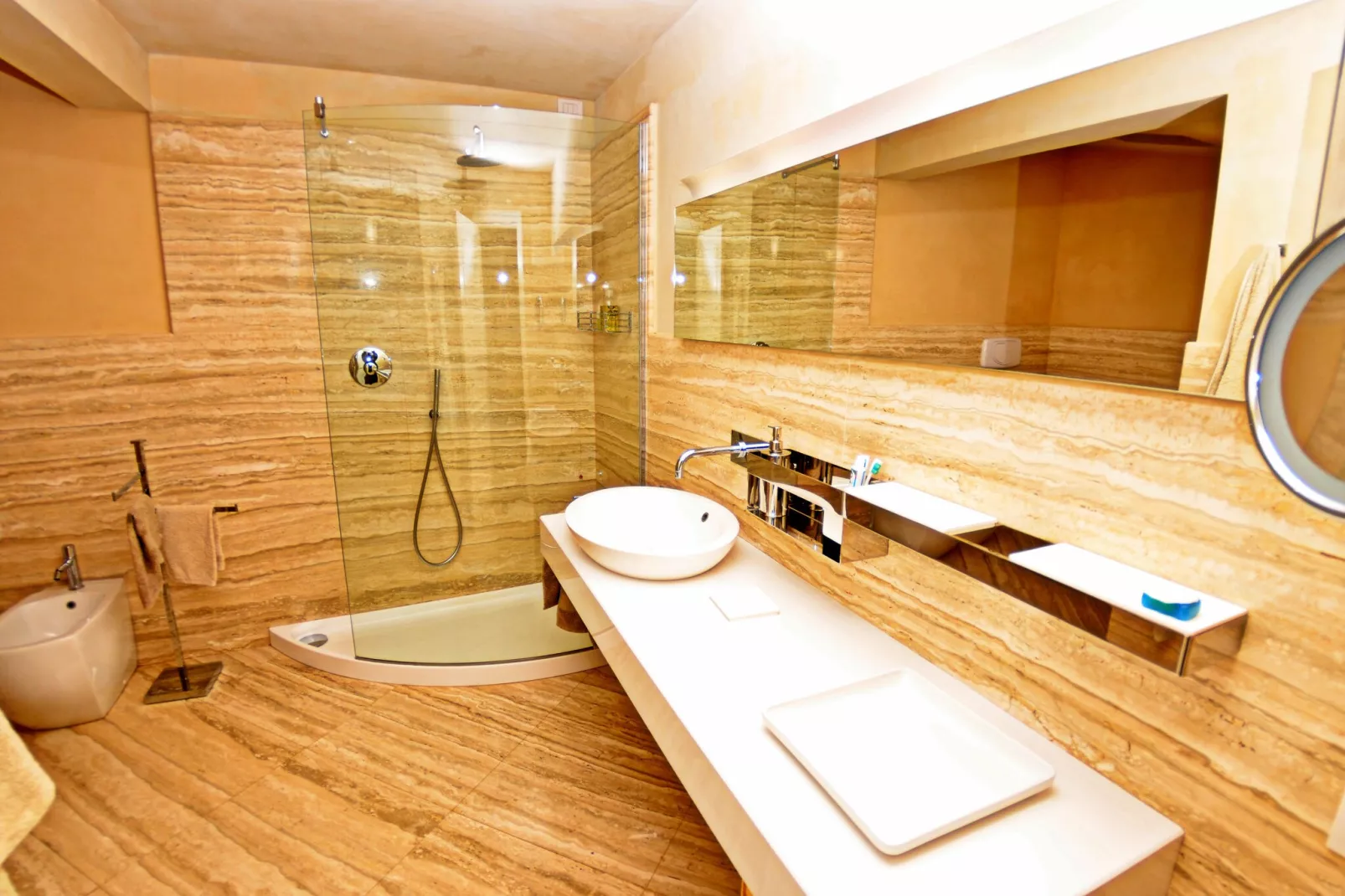 Anna Anfiteatro di Lucca-Bathroom