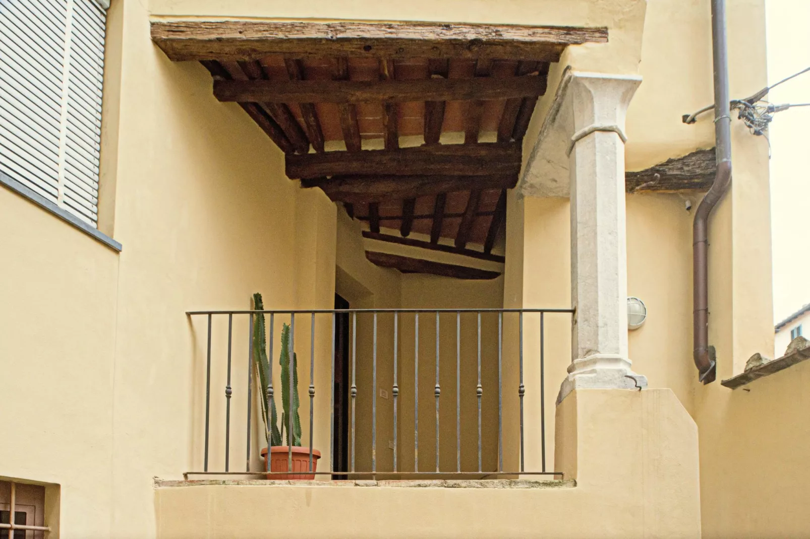 Anna Anfiteatro di Lucca-Terrace balcony