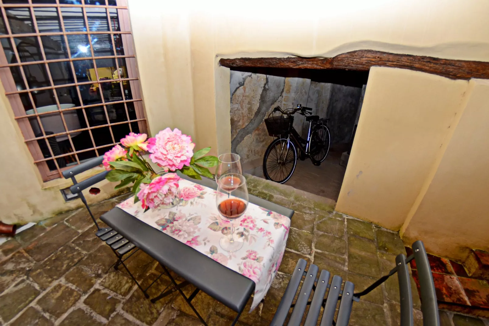 Anna Anfiteatro di Lucca-Terrace balcony