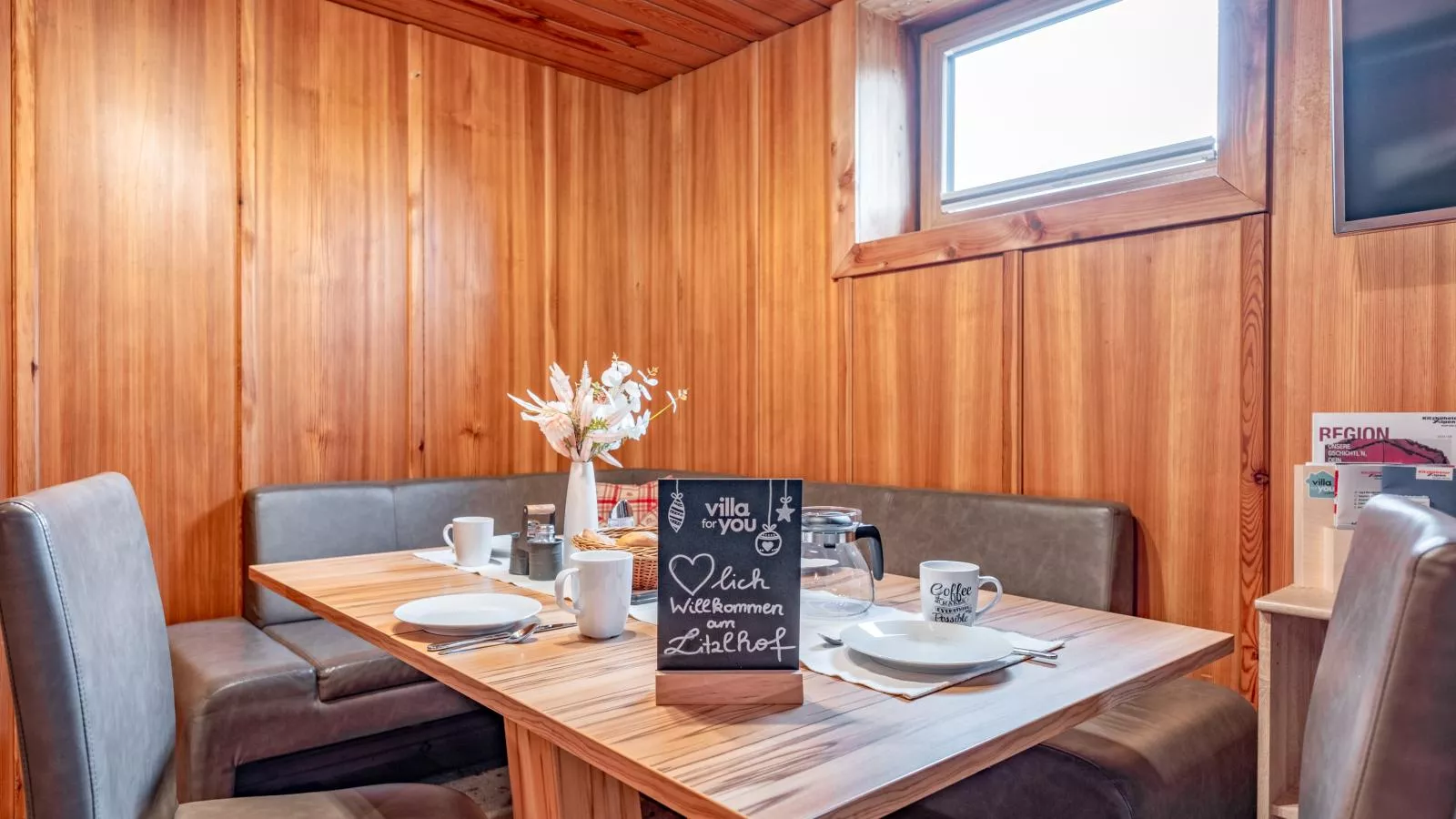 Litzlhof Kraftplatzl-Dining room