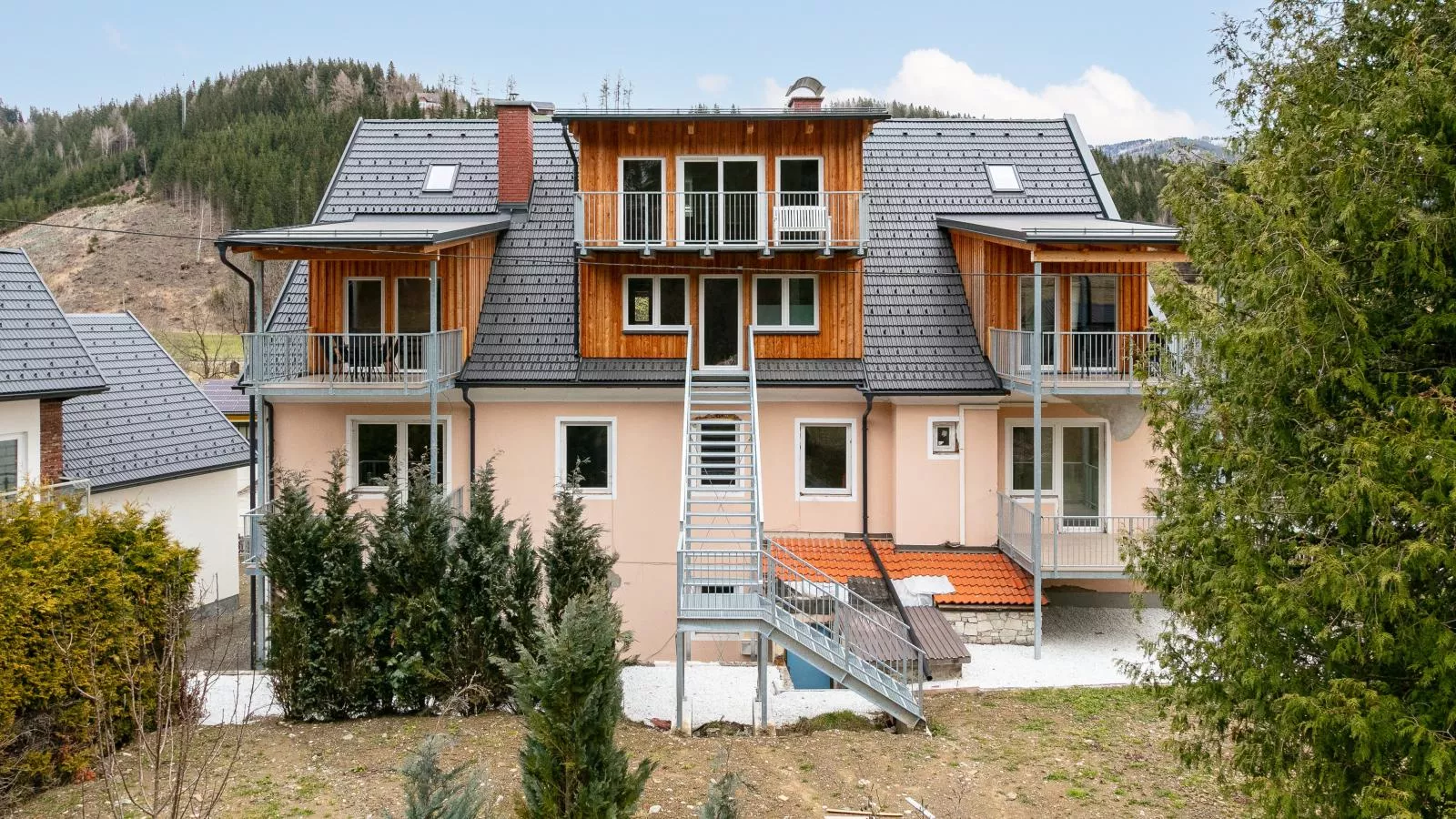 NRV Top 5-Exterior summer