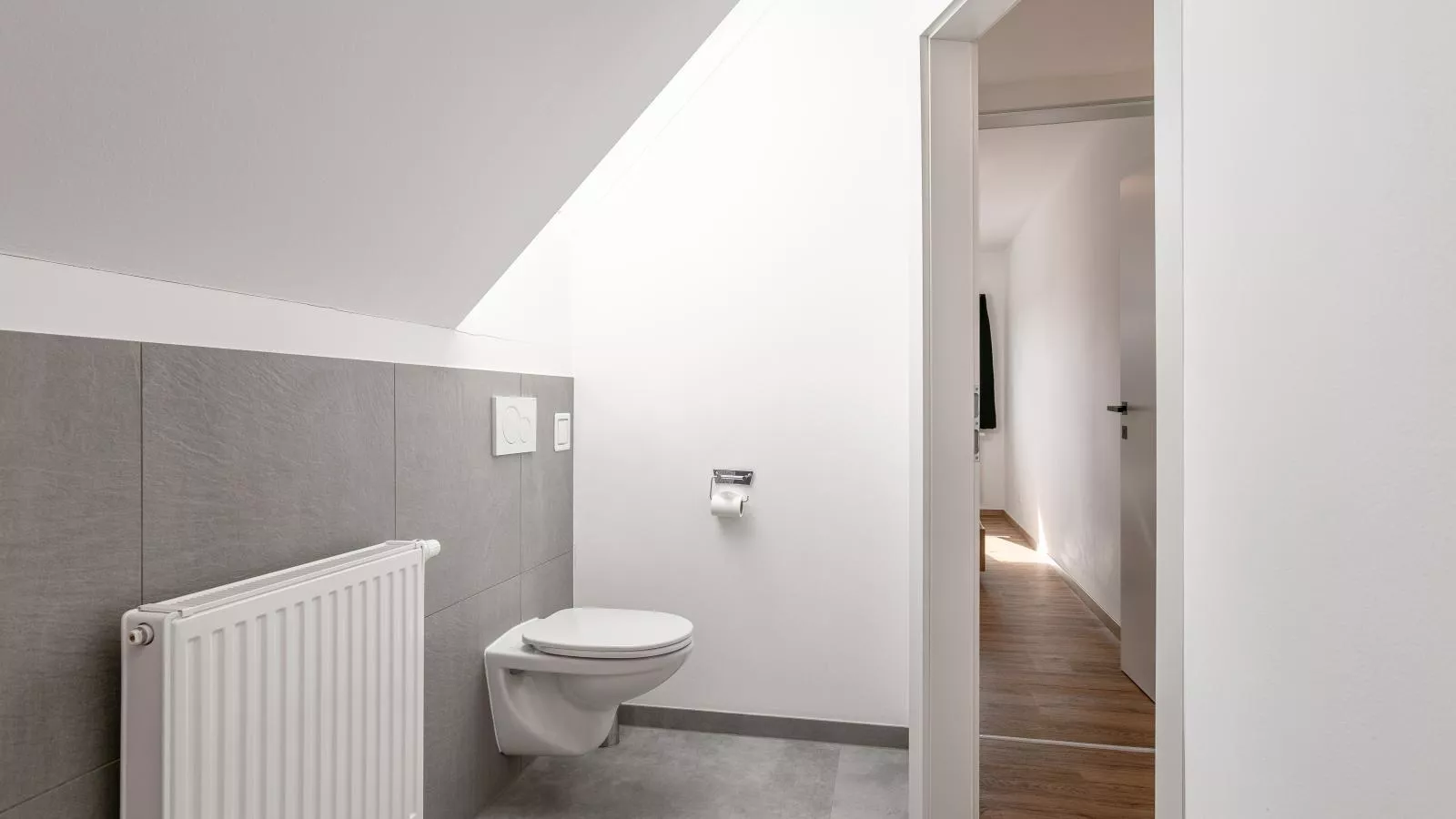 NRV Top 567 XL-Bathroom