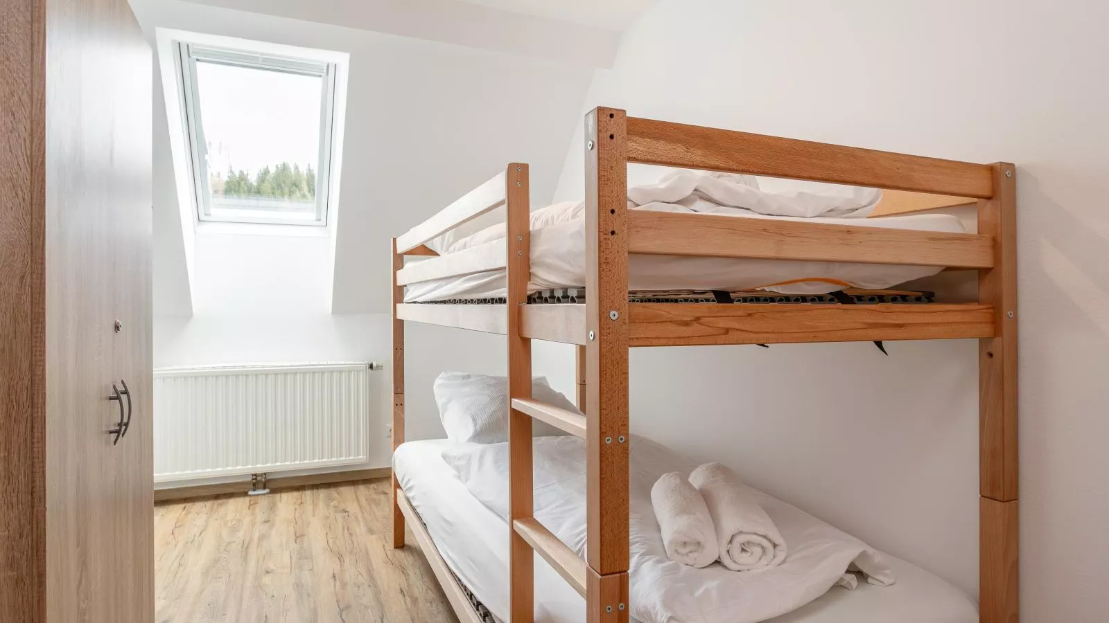 NRV Top 567 XL-Bedroom