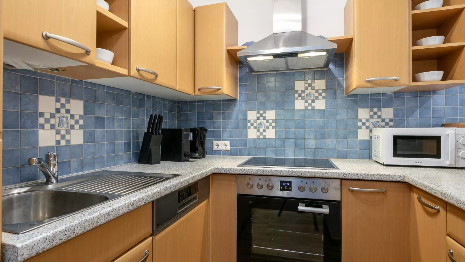 NRV Top 567 XL-Kitchen
