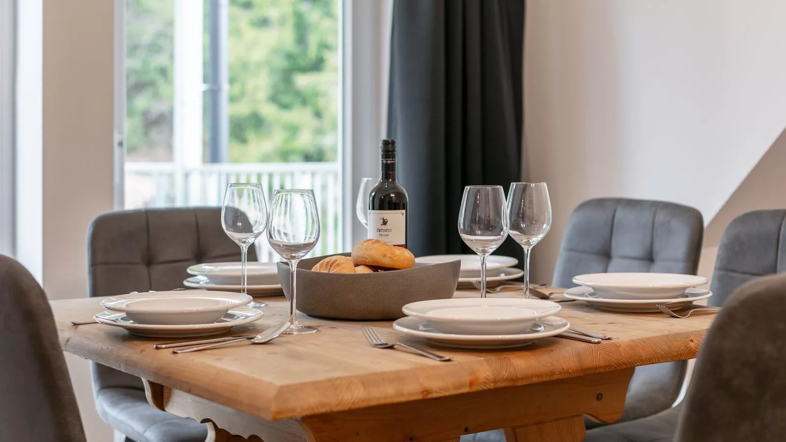 NRV Top 567 XL-Dining room