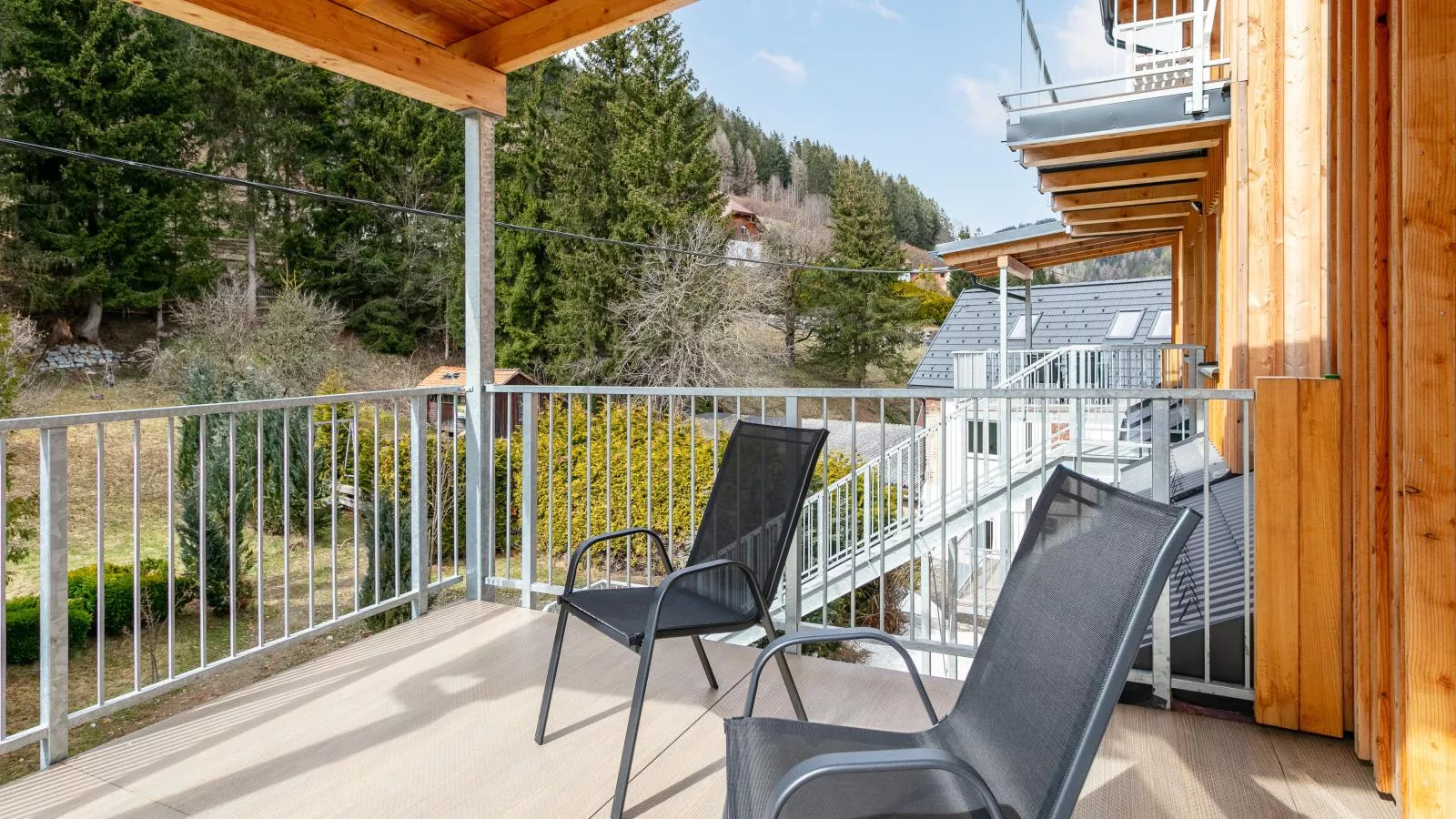 NRV Top 567 XL-Terrace balcony