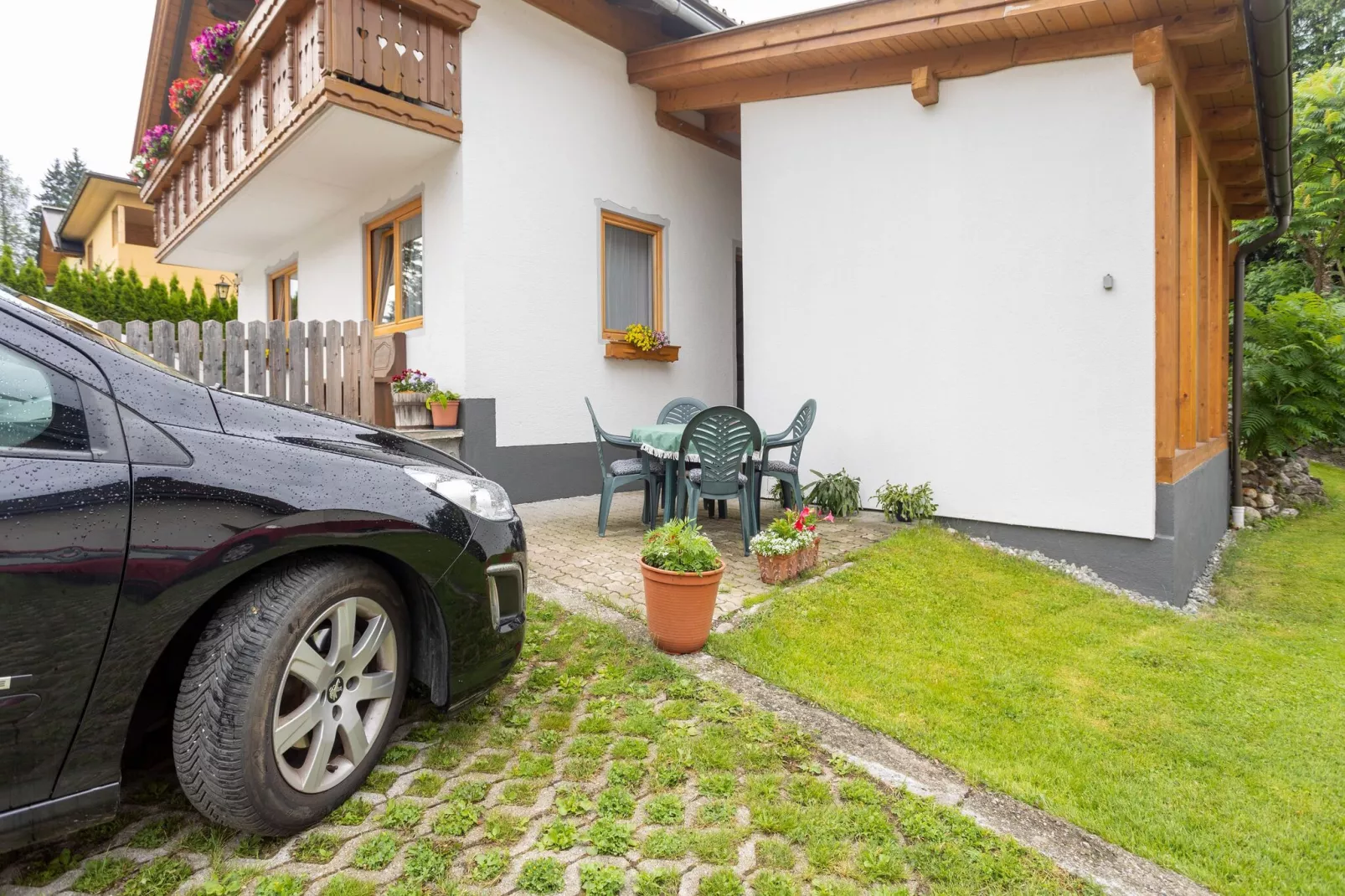 Apartment Tröpolach OG-Garten Sommer
