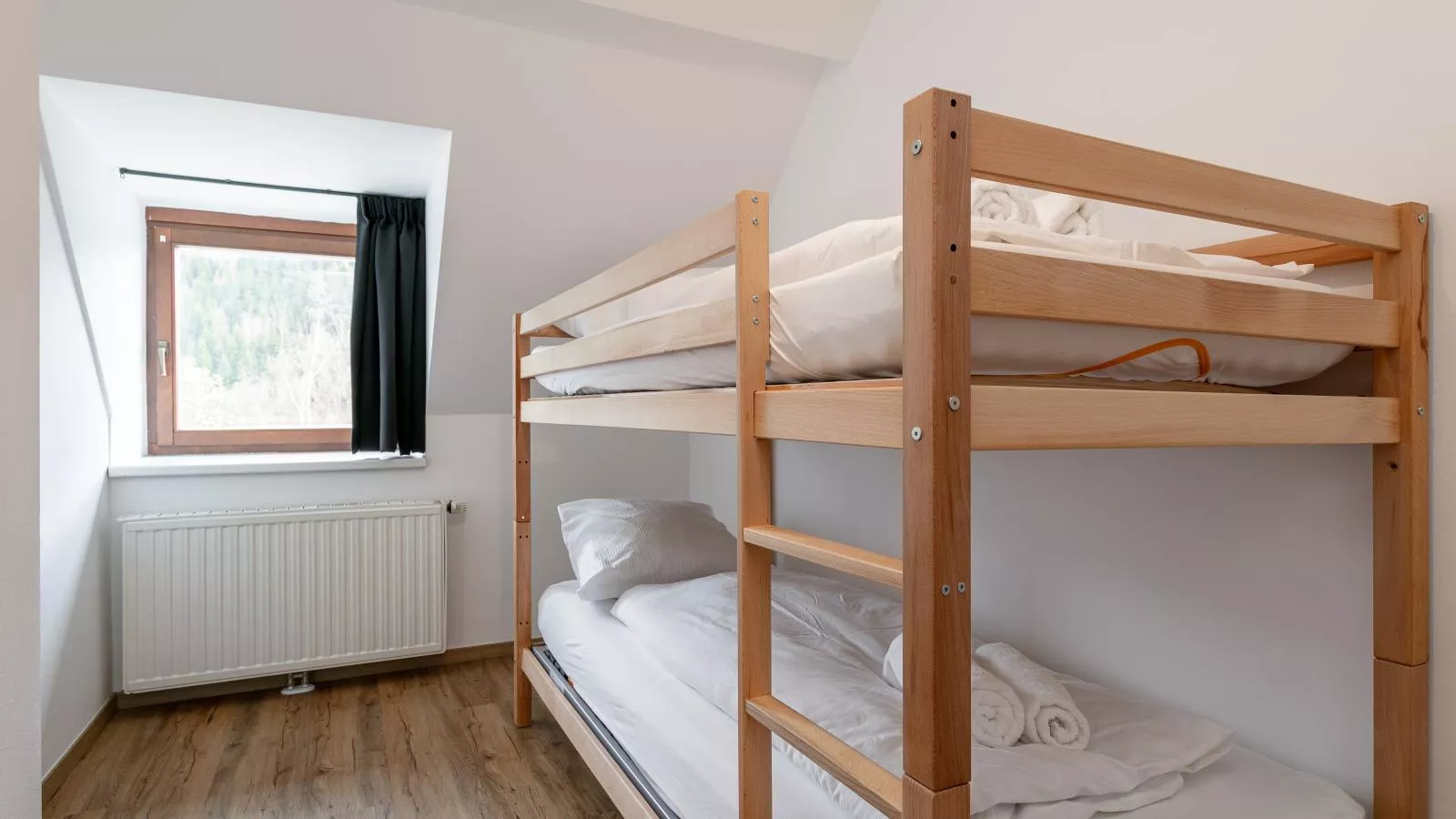 NRV Top 567 XL-Bedroom