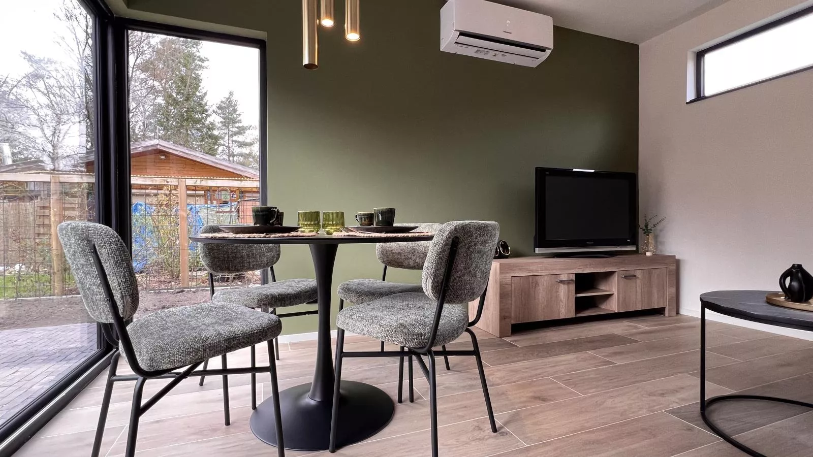 Thalor-Dining room